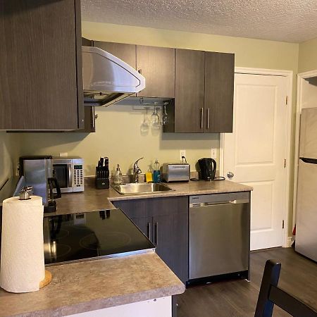 فكتوريا 1 Bedroom Suite In Langford. المظهر الخارجي الصورة